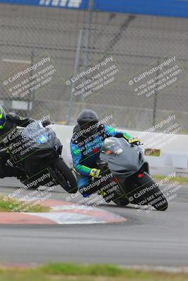 media/Oct-15-2022-Fastrack Riders (Sat) [[9a18b22502]]/Level2/Turn 9 1130am/